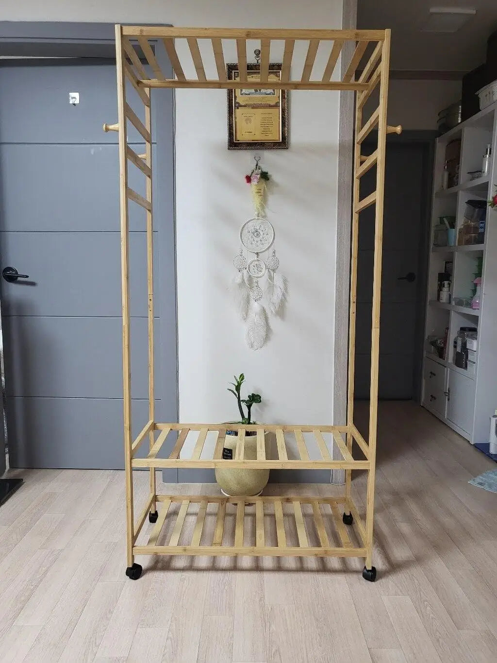 OEM Clothes Rack Bamboo Rolling Wheels Natural