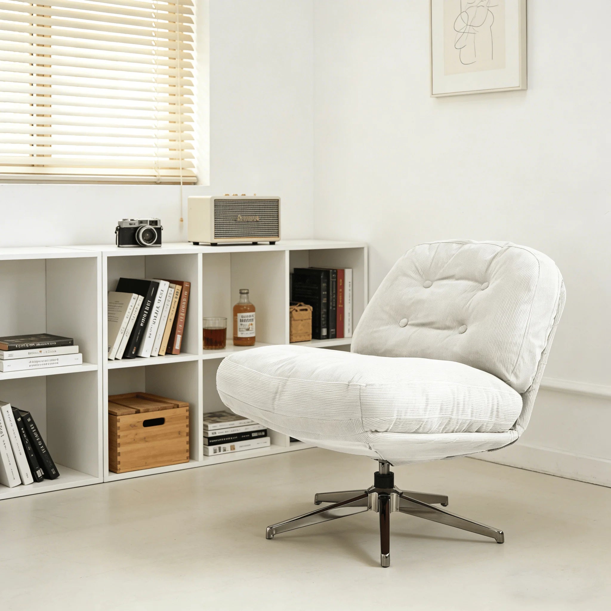 OEM Swivel Chair Modern Minimalist Leisure Seating Rice White